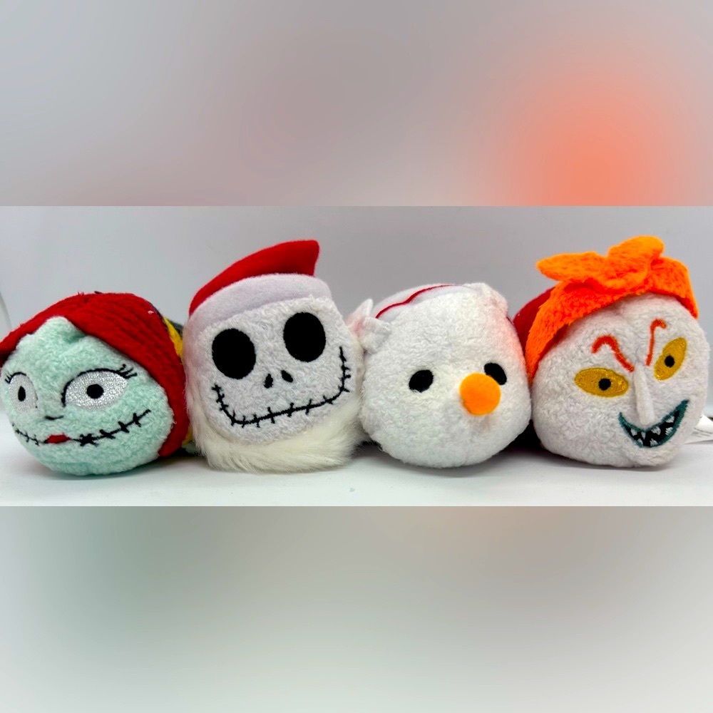 Disney Tsum Tsum Nightmare Before Christmas Mini Plush 4 Piece Set, NWT. - Picture 1 of 4